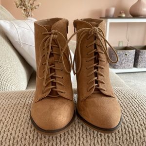 Size 7 ankle booties